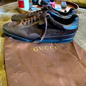 Gucci Sneakers size 12, Authentic, excellent condition brown color!